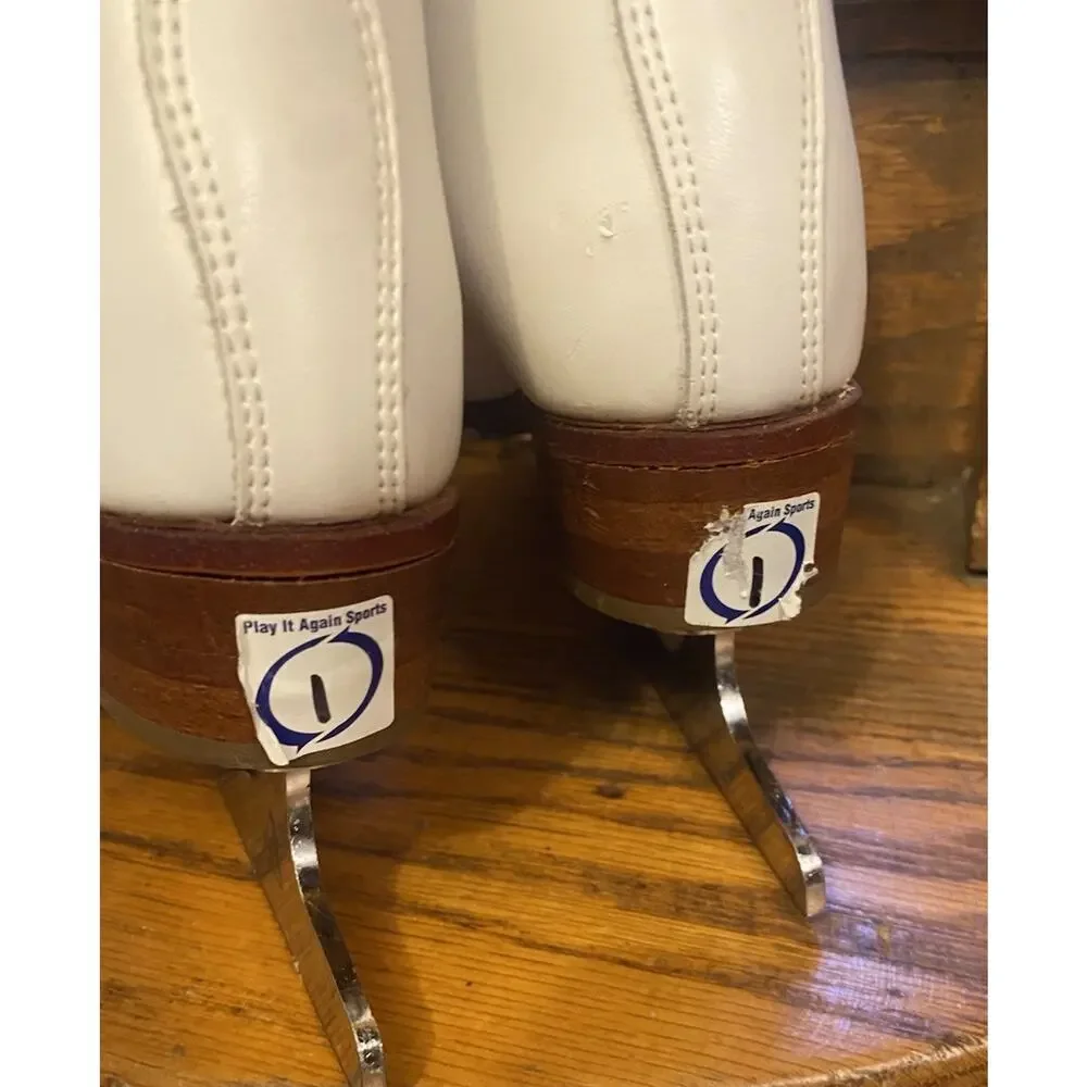 Riedell 25 Motion Figure Skates Girls Size 1 Medium - Picture 11 of 11